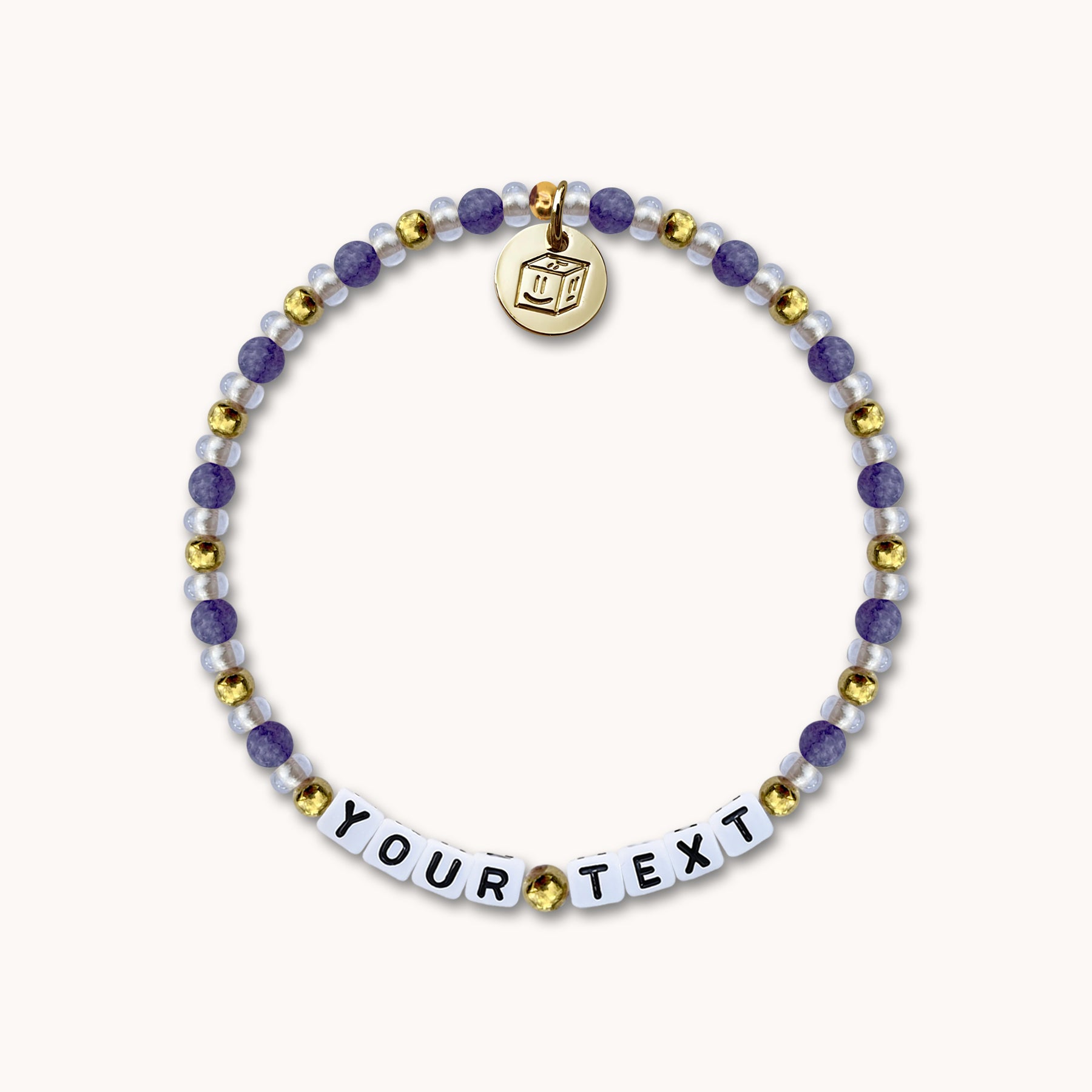 Amethyst Elegance – Dein personalisiertes Perlenarmband