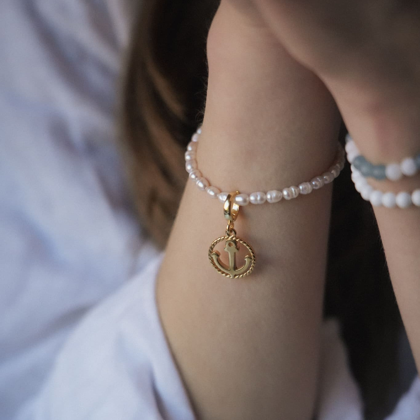 ANKER CHARM