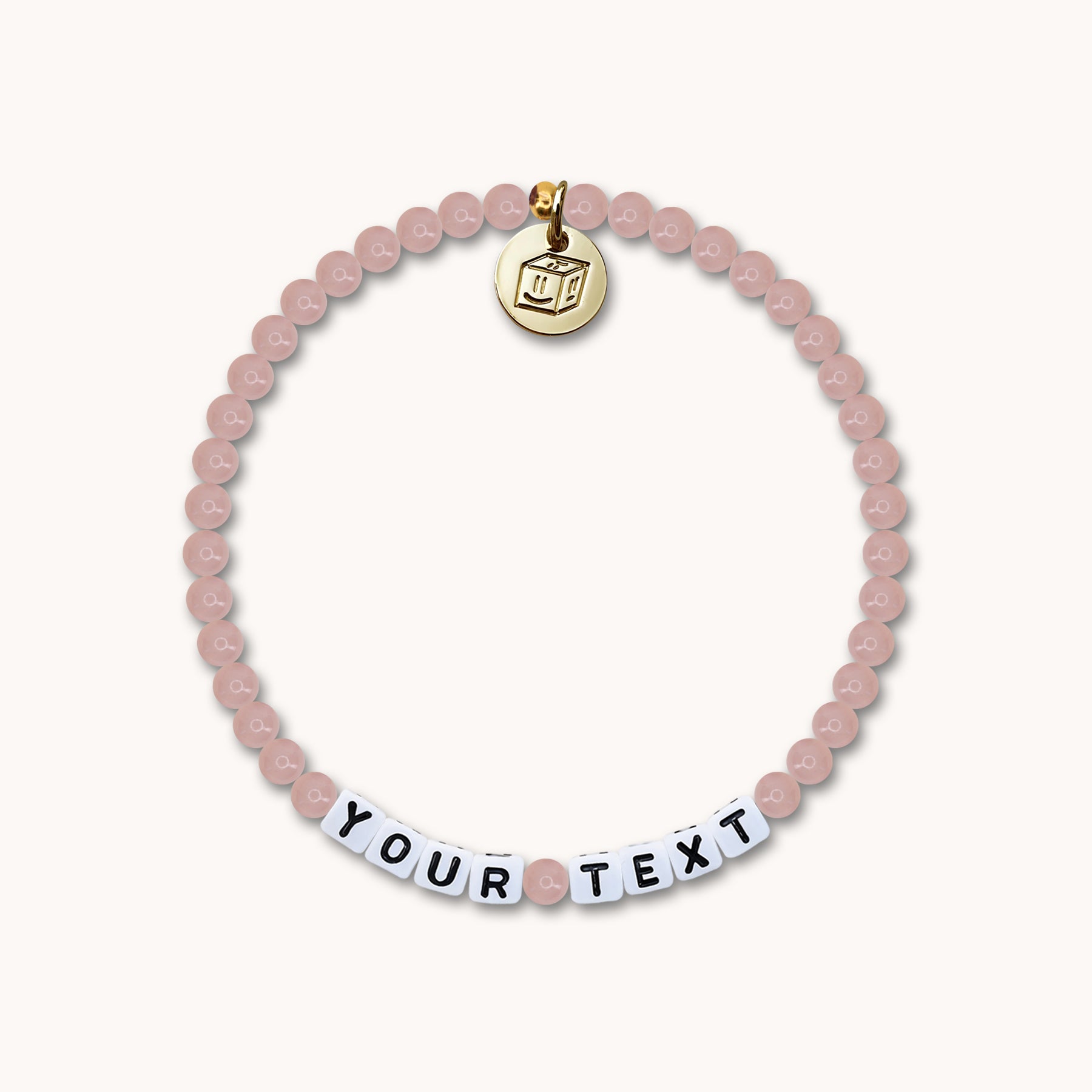 Soft Rose – Dein personalisiertes Perlenarmband