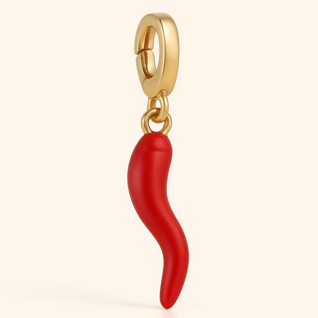 CHILI KISS CHARM